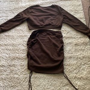 PLUS| Crop pull-over & Drawstring side bodycon skirt